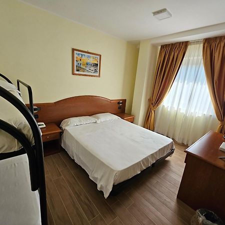 Hotel Dimora Adriana Тиволи Экстерьер фото